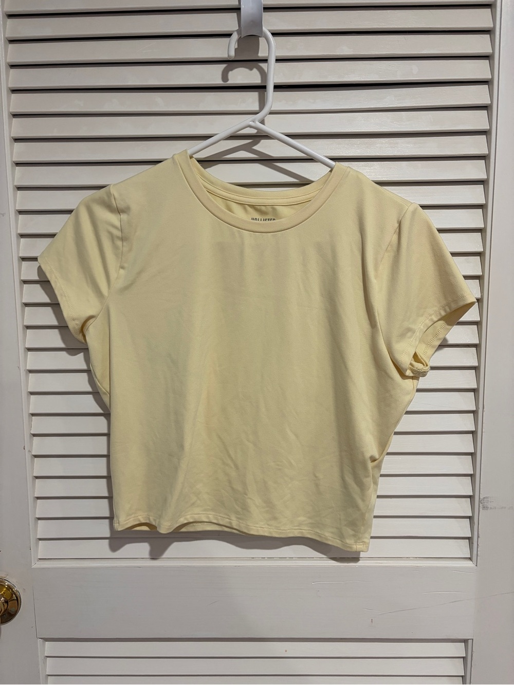 Hollister Pale Yellow Short Sleeve Crew Tee